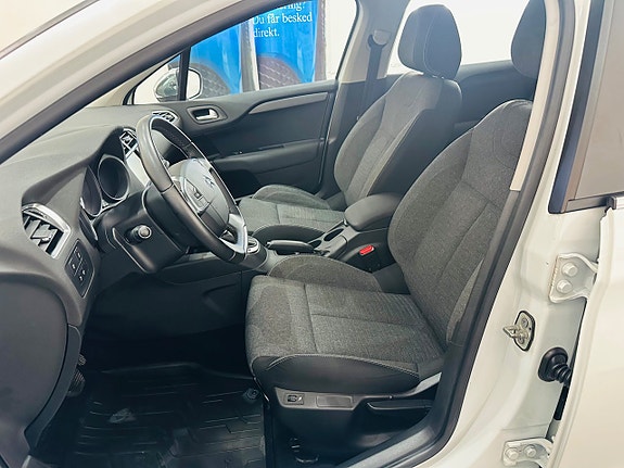 Citroen C4 11 of 16