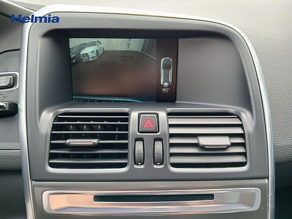 Volvo XC60 7 of 8
