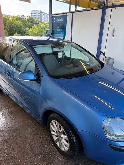 Volkswagen Golf V 7 of 10