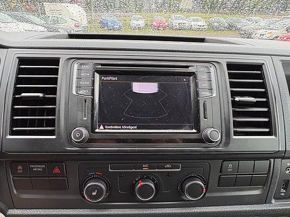 Volkswagen Transporter 9 of 11