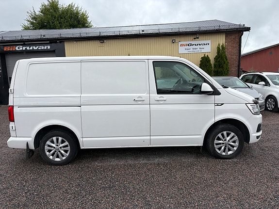 Volkswagen Transporter 2 of 11