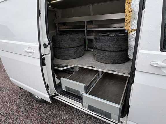 Volkswagen Transporter 7 of 11