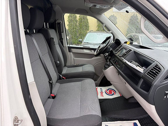 Volkswagen Transporter 5 of 11