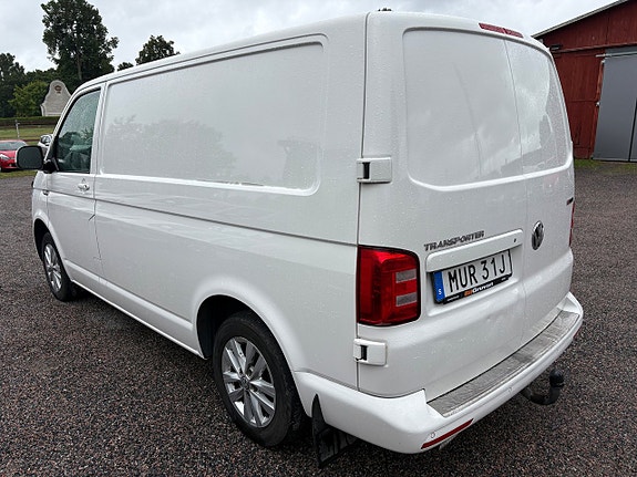 Volkswagen Transporter 4 of 11