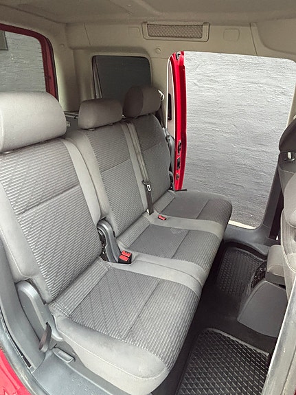 Volkswagen Caddy 8 of 11
