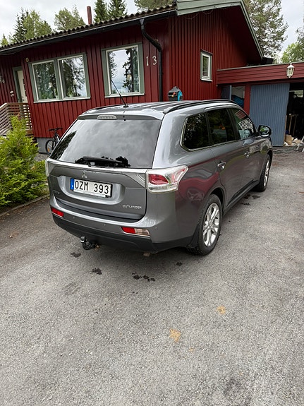 Mitsubishi Outlander 4 of 5