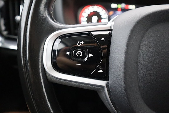 Volvo V60 Cross Country 14 of 22