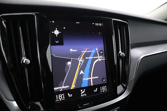 Volvo V60 Cross Country 16 of 22