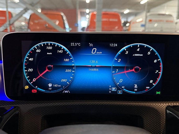 Mercedes-Benz CLA200 22 of 25