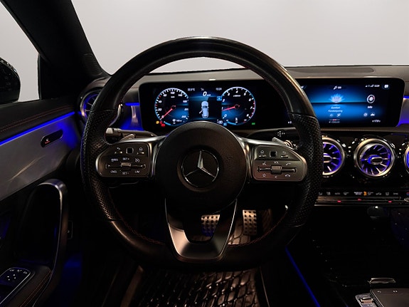 Mercedes-Benz CLA200 14 of 25