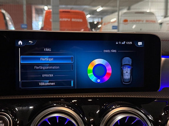 Mercedes-Benz CLA200 19 of 25
