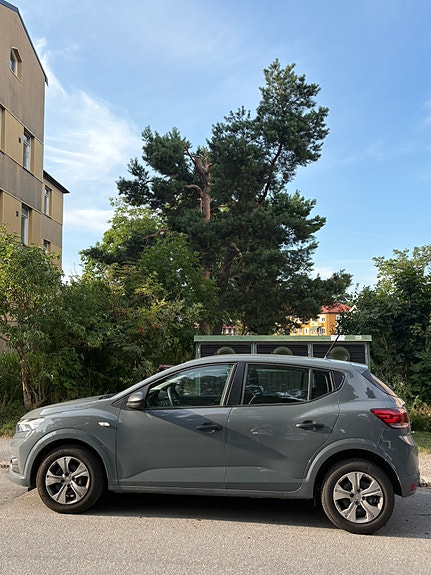 Dacia Sandero 3 of 5