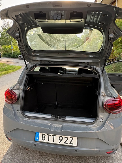 Dacia Sandero 6 of 7