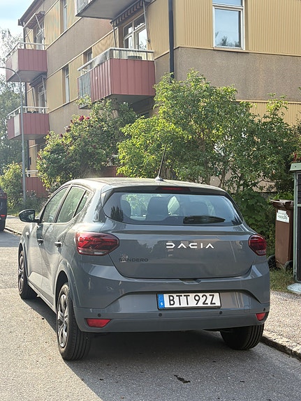 Dacia Sandero 4 of 5