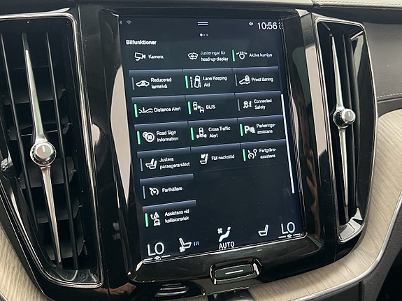 Volvo XC60 21 of 30