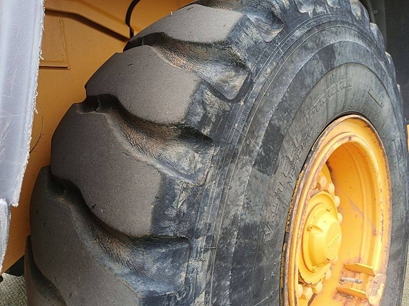 Volvo L 90 H, Hjullastare 15 of 21