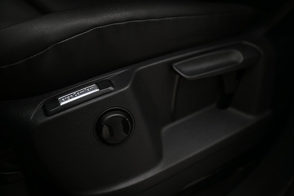 Volkswagen Caddy 27 of 30