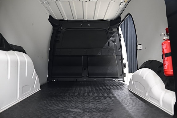 Volkswagen Caddy 7 of 30