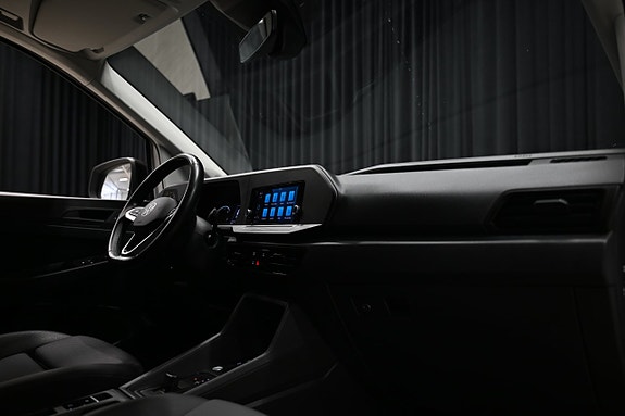 Volkswagen Caddy 29 of 30