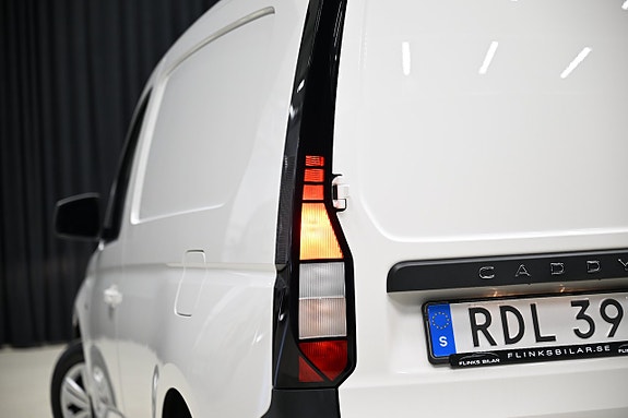 Volkswagen Caddy 10 of 30