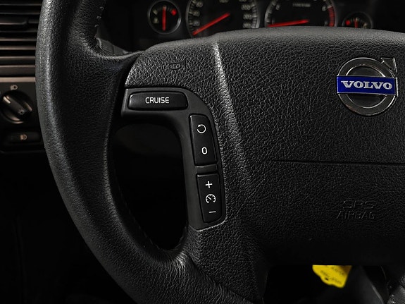 Volvo XC70 18 of 24