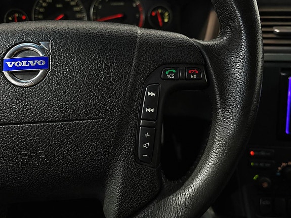 Volvo XC70 19 of 24