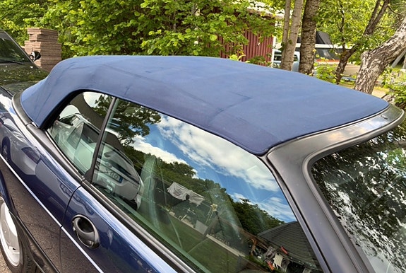 Saab 900 4 of 5