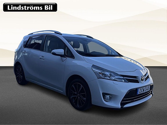 Toyota Verso 3 of 5
