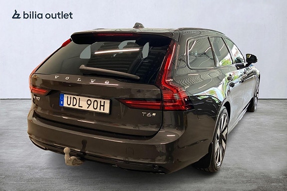 Volvo V90 4 of 5