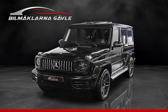 Mercedes-Benz G350 2 of 5