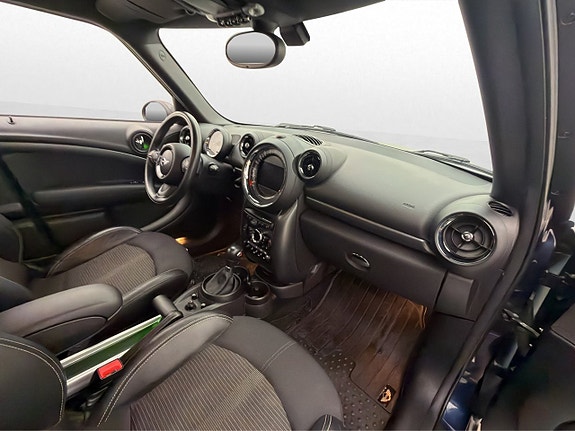 MINI Countryman Cooper S 23 of 30