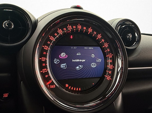 MINI Countryman Cooper S 17 of 30