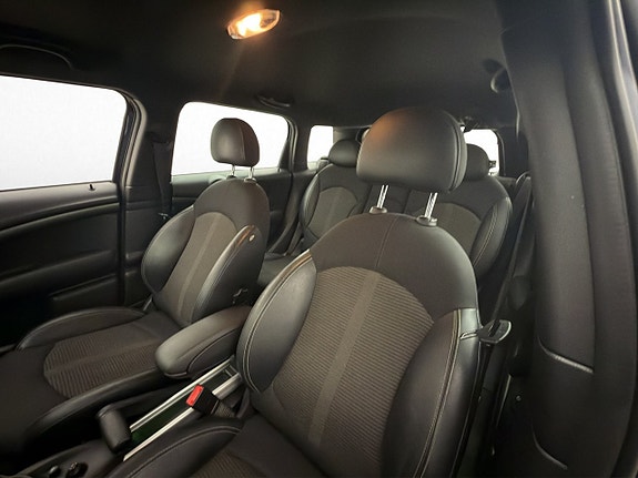 MINI Countryman Cooper S 10 of 30