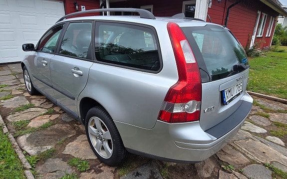 Volvo V50 4 of 8