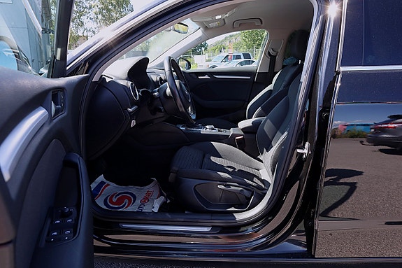 Audi A3 17 of 21