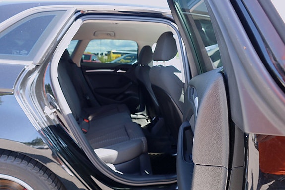 Audi A3 15 of 21