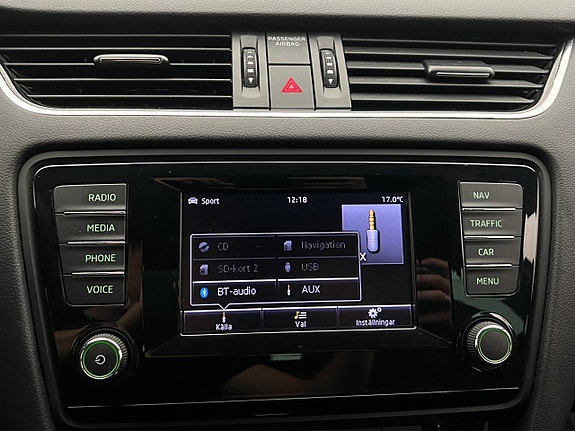 Skoda Octavia 17 of 30