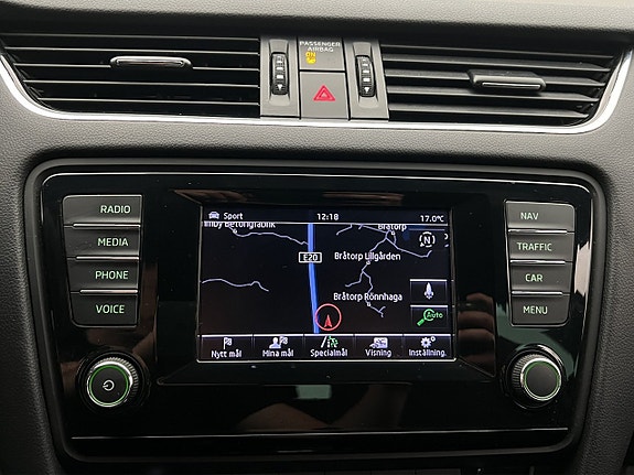 Skoda Octavia 16 of 30