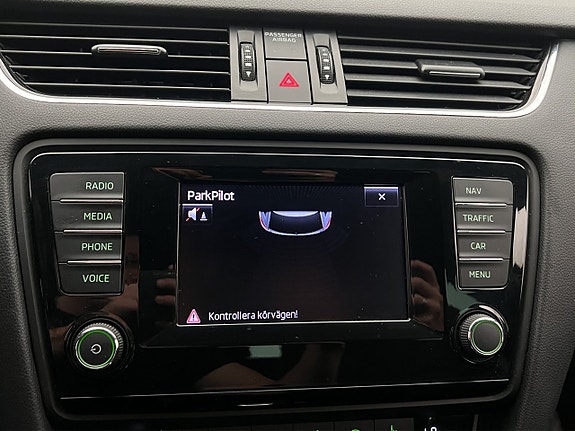 Skoda Octavia 18 of 30