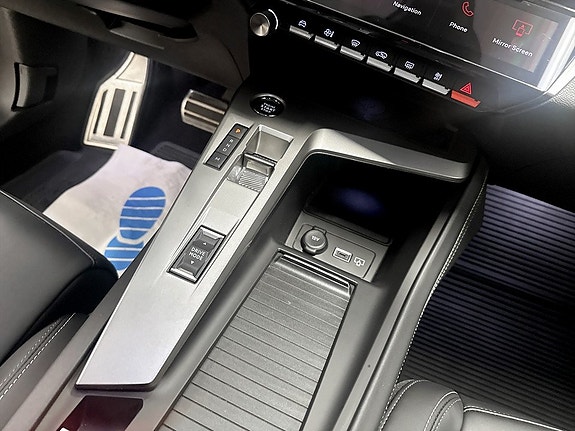 Peugeot 408 10 of 15