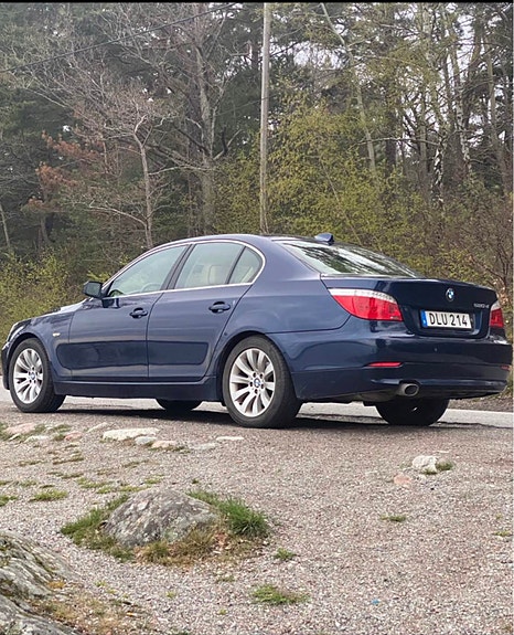 BMW 520d 2 of 2