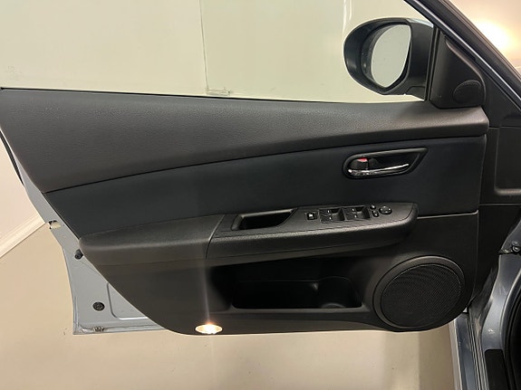 Mazda 6 16 of 27