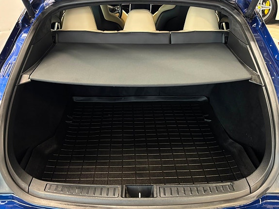 Tesla Model S 9 of 30