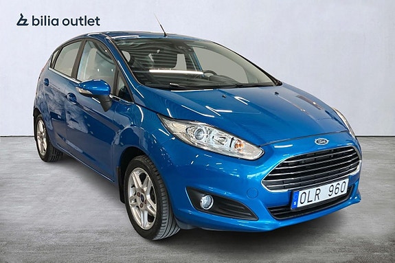 Ford Fiesta 2 of 5