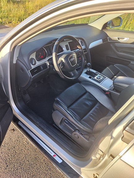 Audi A6 6 of 11
