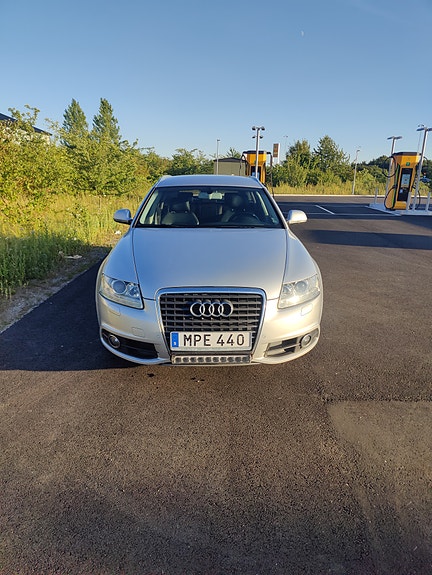 Audi A6 2 of 11
