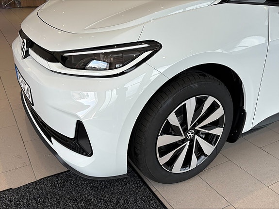 Volkswagen ID.3 Neo 2 of 10
