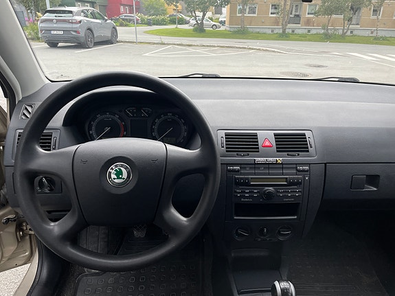 Skoda Fabia 5 of 5
