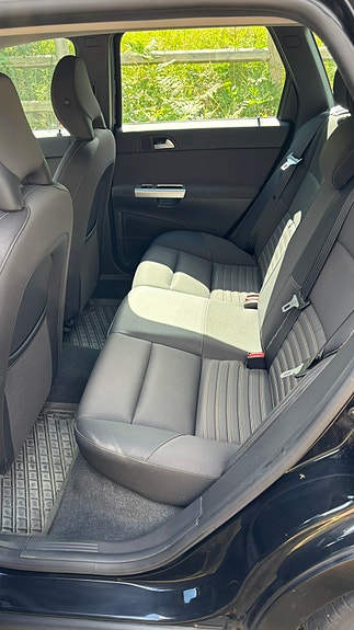 Volvo V50 9 of 13