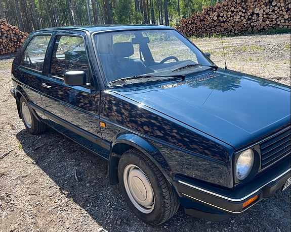 Volkswagen Golf II 3 of 5